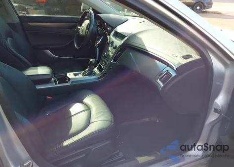 2010 Cadillac Cts Standard from USA, damaged, VIN 1G6DC5EG9A0127359